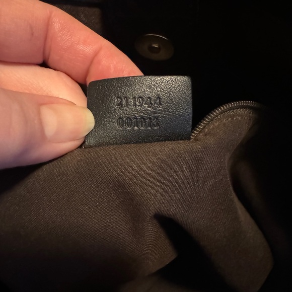 Authentic Gucci Sukey Tote - Picture 7 of 11